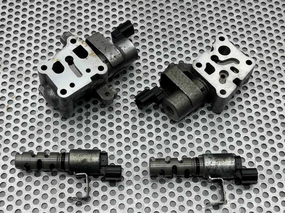 Subaru WRX STI EJ257 2015-2021 AVCS VVT árbol de levas válvula de control de aceite solenoides Foto 3 de 3