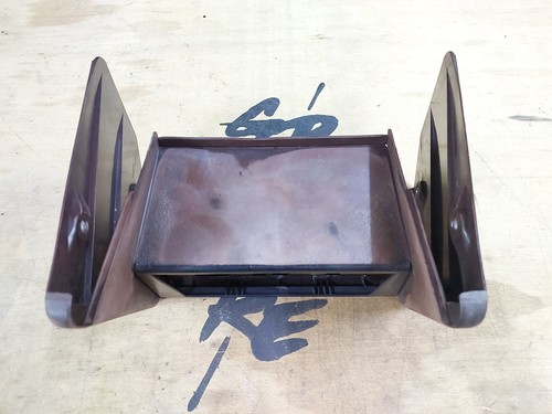 Toyota AE86 Sprinter Trueno Levin Centre Audio Console 58813-12080 - Picture 4 of 9
