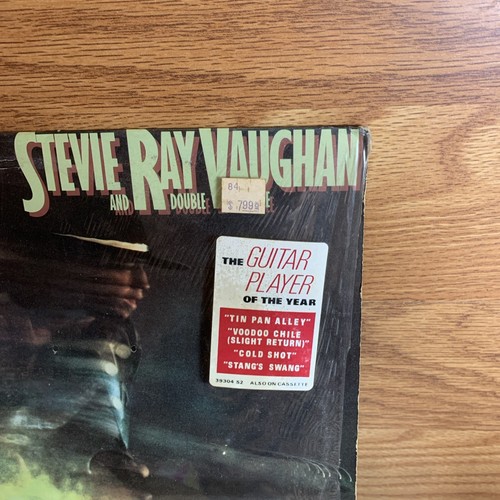 OPENED-- EPIC RECORDS- STEVIE RAY VAUGHN "Couldn't Stand the Weather" VINYL LP - Imagen 3 de 12