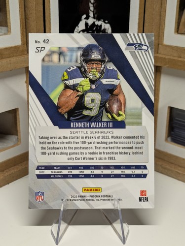Kenneth Walker III Seahawks 2023 Panini Phoenix Short Print SP No 42 - Picture 2 of 2