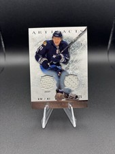 12-13 UD Upper Deck Artifacts  Marian Hossa  /125  Dual Jerseys  HOF