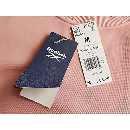 NEW Reebok Classic Natural Dye Fleece Crewneck Womens Top M Frost Berry NWT - Picture 2 of 8