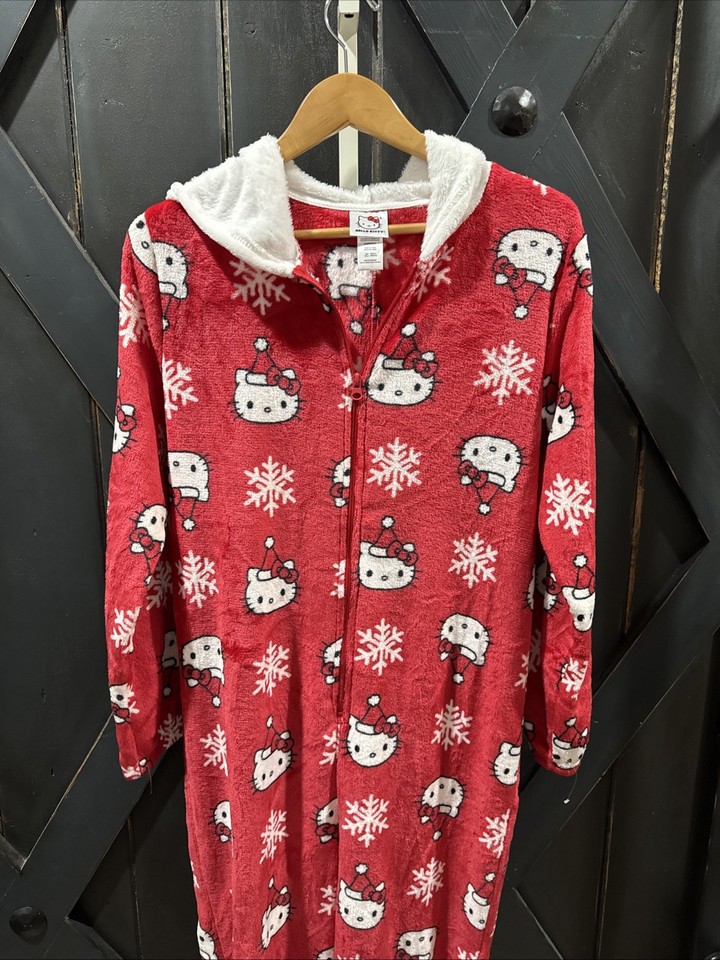 Hello Kitty Christmas Pajamas 1