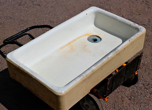 RECLAIMED BUTLER SPÜLE - 31”x18”x6” - White Ceramic
