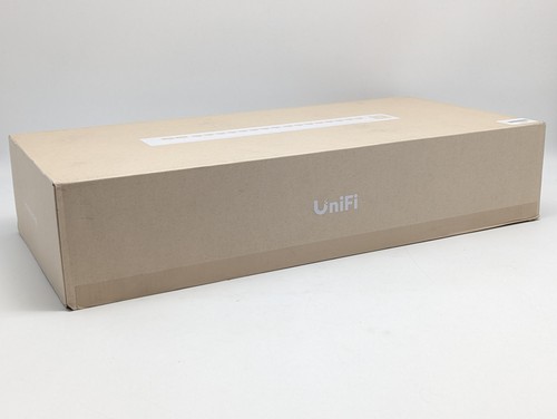 Ubiquiti Networks Pro Max 16 PoE Switch (USW-Pro-Max-16-PoE) - Picture 2 of 4
