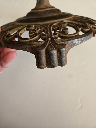 Vintage Cast Iron Footed Decorative Floor Lamp Base, Threaded, 10" Diameter READ - Picture 6 of 7