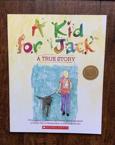 Mixed Lot of 11 Paperback Books- Dora, Whales, Titanic, Smurfs, Buffalo + - Bild 10 von 12