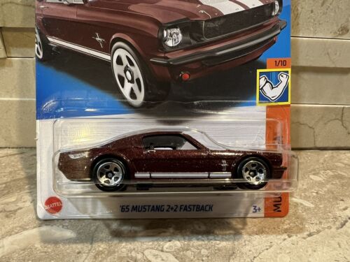 Ford Mustang 1965 Hot Wheels 2+2 Fastback 1/10 Muscle Mania 192/250 diecast - Imagen 3 de 7