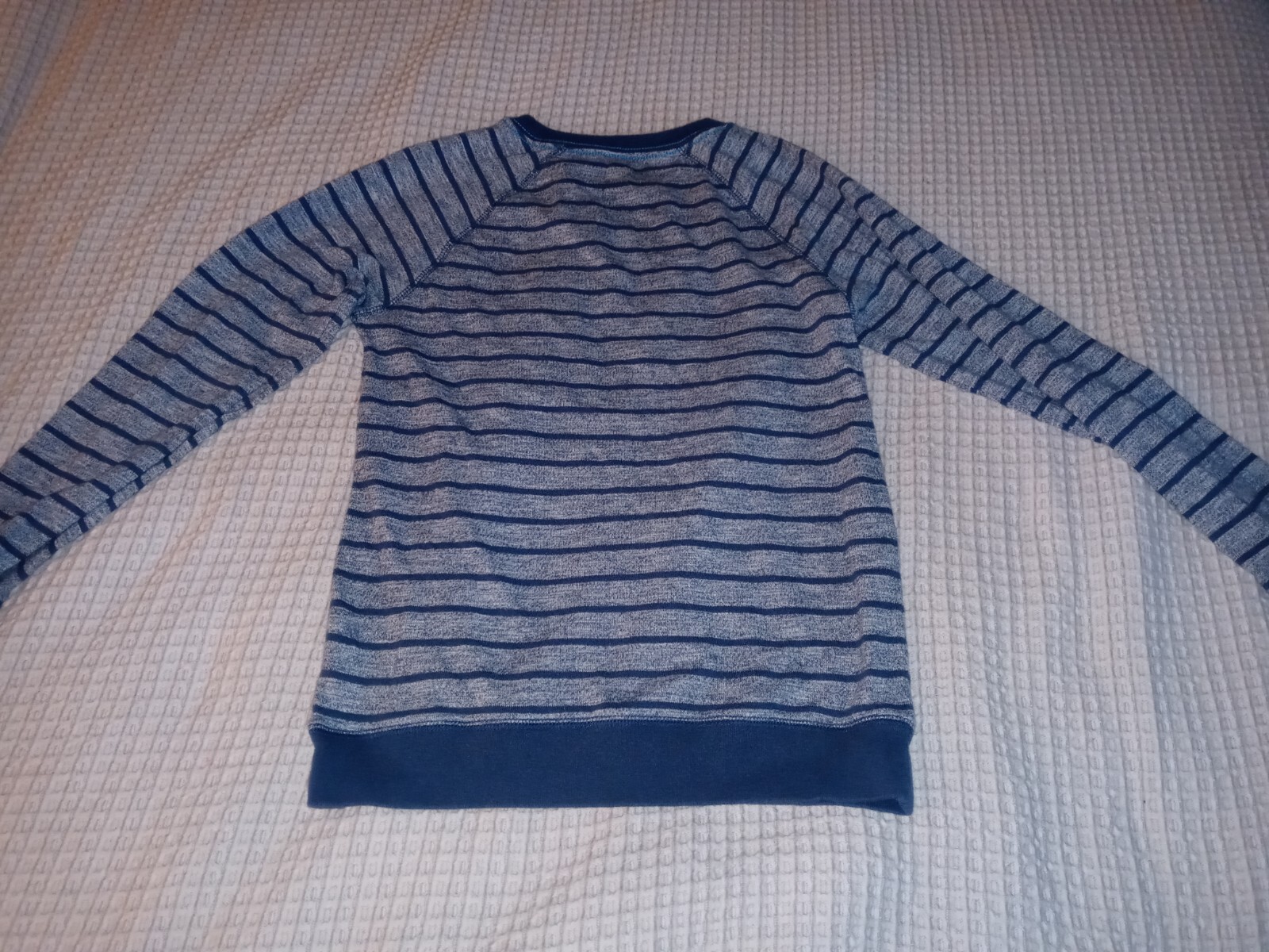 Picture 2 of 4