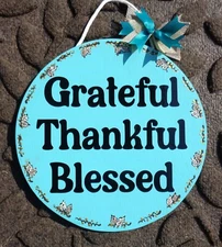 GRATEFUL THANKFUL BLESSED Circle Fall Autumn Decoration Sign Plaque Door Wood