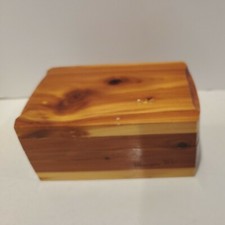 Vintage 1950'S-60s Minocqua  Dad Souvenir Cedar Trinket Box  3.5 x 5  Beautiful