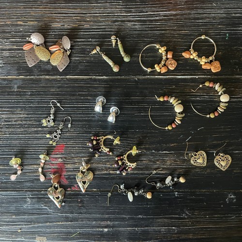 Costume Jewelry Earrings Lot Multicolored And Styles Dangle Hoops Eleven Pair - Picture 2 of 12