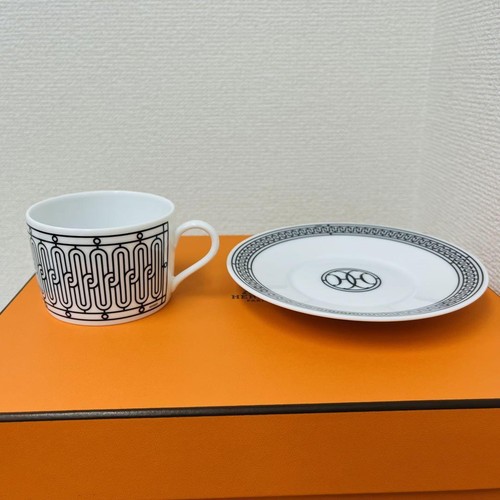 Hermes H Deco Tea Cup Saucer White Black Tableware 2 set Cafe Coffee Auth New - Picture 3 of 8