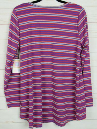 Top de mujer Lularoe Lynnae púrpura, gris y rojo a rayas talla XL NUEVO CON ETIQUETAS - Imagen 3 de 3