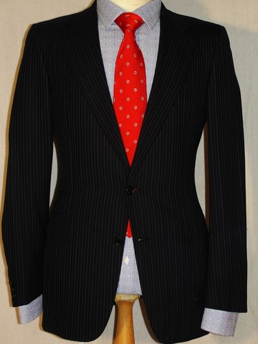 MEN'S VINTAGE CHESTER BARRIE PINSTRIPE DESIGNER SUIT UK 40R,W32, XL31 - Picture 1 of 10