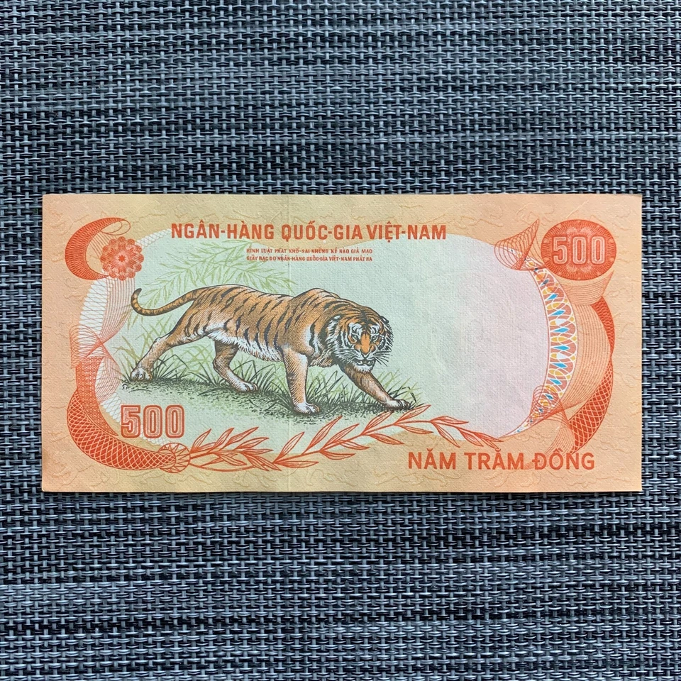Vietnam War Era Banknote South Vietnamese 500 DONG 1972 Currency. Paper Money. - Image 2 of 4