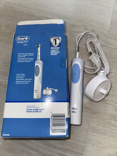 Oral-B Vitality Floss Action Rechargeable Electric Toothbrush - White NEW OPEN - 第 4/4 張圖片