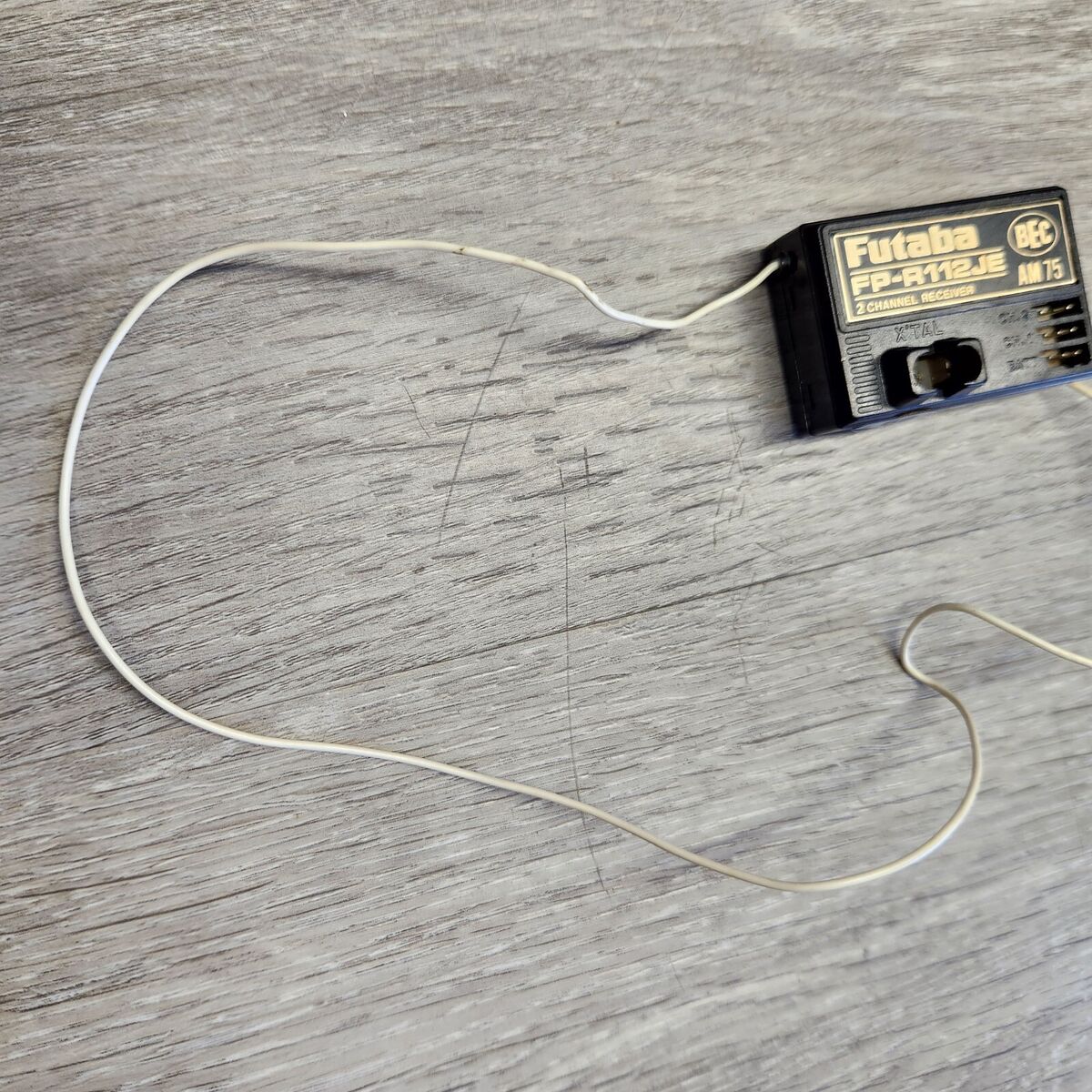 Futaba FP-R112JE RC Receiver AM 72Mhz With Transmitter