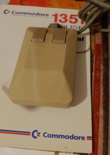 Commodore 64 / 128 Mouse / Mouse 1351 e instrucciones / Disk (works) classic 8 bits - Imagen 2 de 3