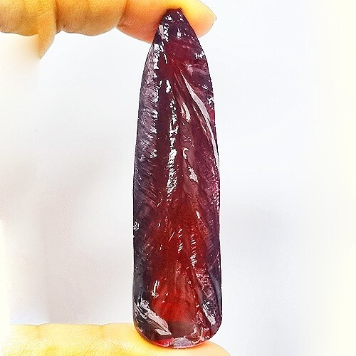 CLEAR & CLEAR 137.95 Ct RED RUBY ROUGH LAB CREATED CORUNDUM GEMSTONE - Picture 1 of 1