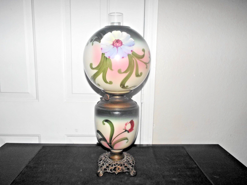 GWTW VINTAGE GELOBTE MILCHGLAS UMGEBAUT AUF ELEKTRISCHEN ÖLBRENNER HURRIKAN LAMPE - Bild 5 von 17