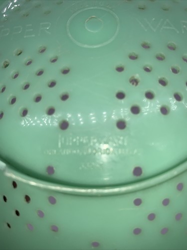 Tupperware Vintage Jadeite Green Colander / Strainer (#339) - Picture 6 of 6
