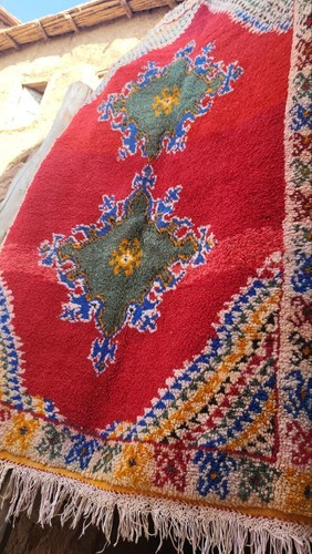 Antique Original Moroccan Berber carpet handwoven rug for home decor & collector - Picture 7 of 7