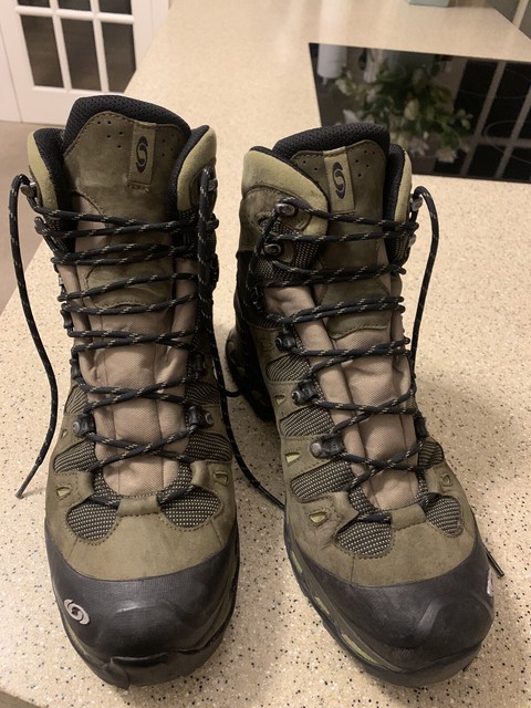 salomon quest womens hiking boots