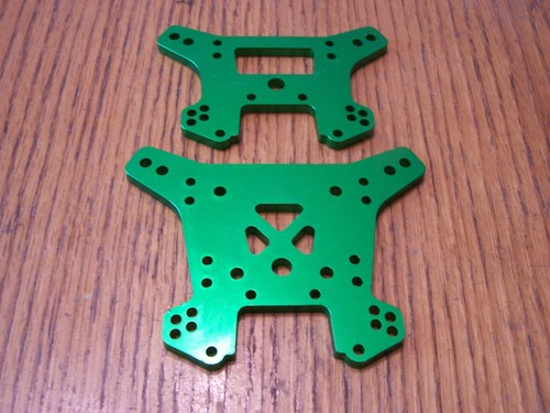Se adapta a torres de amortiguador de trineo Traxxas delanteras y traseras verde anodizado 6061-T6 aluminio - Imagen 2 de 2
