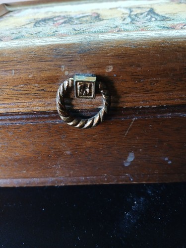 Vintage Wood Jewelry Box Padded Tapestry Lid with Compartment Tray Japan - Picture 5 of 9