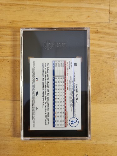 2024 Topps Holiday - Brillo plateado #H1 - Shohei Ohtani - SGC-9,5  - Imagen 2 de 2