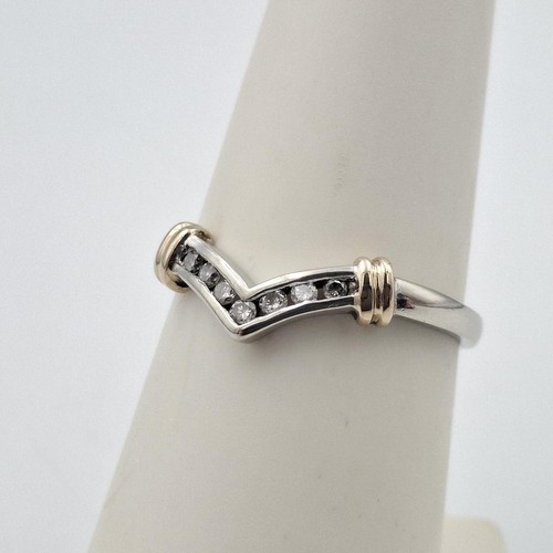 10K Two-Tone Yellow & White Gold Channel Set Diamond V-Shaped Ring Band Size 7 - Picture 3 of 11