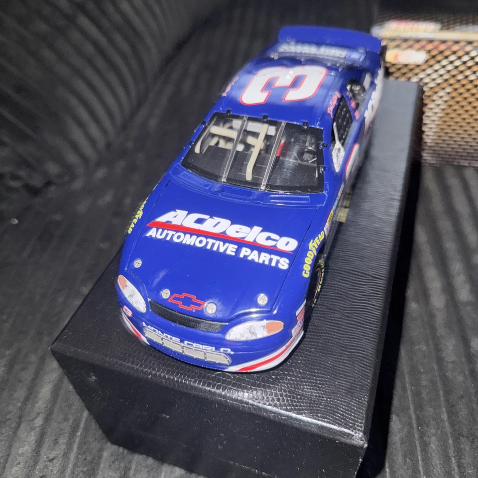 Dale Earnhardt Jr #3 ACDelco 1999 Monte Carlo Elite 1/3500 Foto 4 de 4
