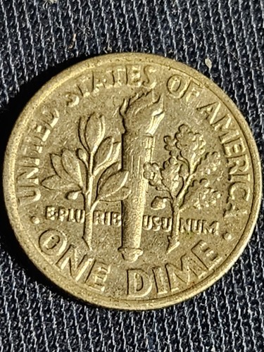 1988 P Roosevelt Dime Errors, Struck Off Center, Letters On Rim - Picture 7 of 8