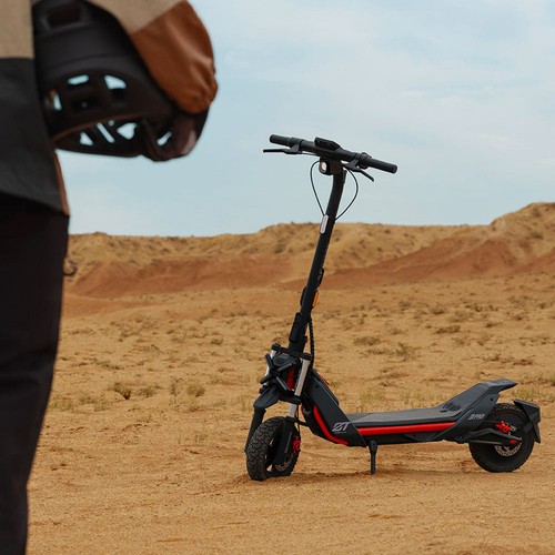 Segway Ninebot ZT3 Pro Electric Scooter - Picture 12 of 14