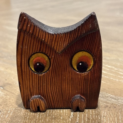 Hand Carved Wooden Owl Folk Art Figure Yellow Orange Felt Eyes Boho VTG 70s 4.5” - Picture 1 of 13
