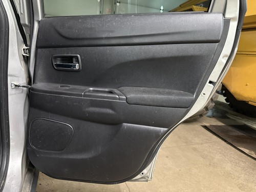 Used Front Center Interior Rear View Mirror fits: 2014 Mitsubishi Outlander spor - Picture 16 of 24