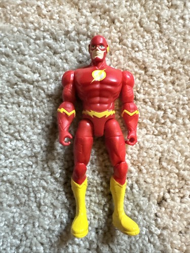 Justice League Action Figure Set – DC - Six Action Figures- 4” Tall - 2022 - Picture 6 of 13