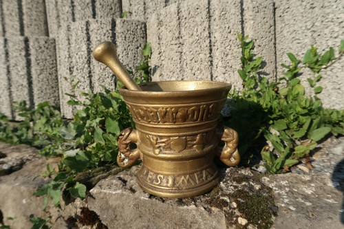Wunderschöner großer alter Mörser Messing mit Stößel Pistill Apothekenmörser - Picture 2 of 12
