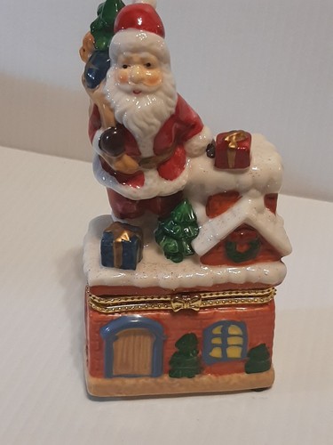 Rooftop Santa Ceramic Trinket Ring Jewelry Box Figurine Classic Collectibles  - Picture 18 of 18