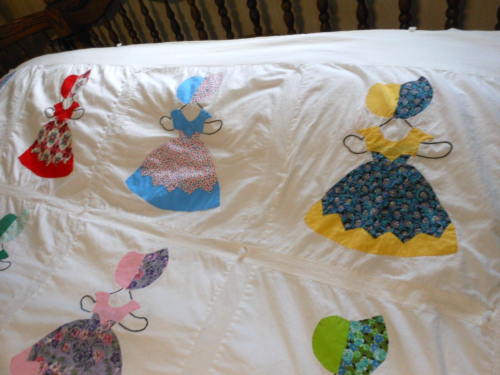 Vintage Handmade Applique Knotted Comfort -Southern Belle Sunbonnet Sue 82"x64" - Picture 12 of 21