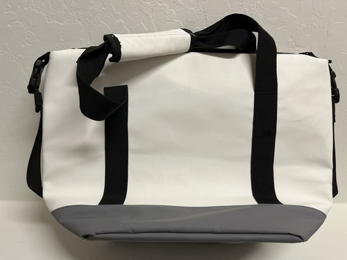 Stormtech Performance Oasis 24 Pack Bag Cooler MCX-1 White/Gray New With Tags - Picture 8 of 12