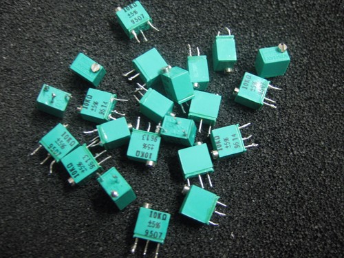 2x 1240W 10K 5% Trimmer Widerstände Durchsteckloch 10Kohm 1/4W 5% Y405310K0000J0L - Bild 1 von 5