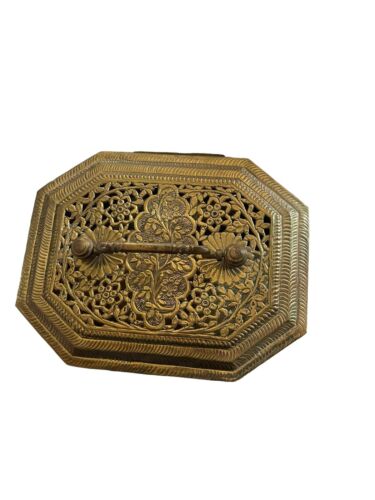 Große Vintage Messing Cricketbox Blumenausschnitt verziert Indien Mogul Jali Box - Bild 7 von 10