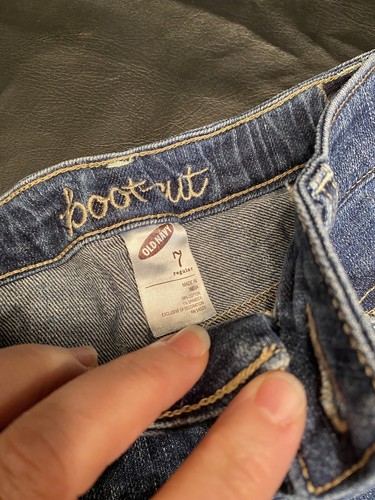 Girls Old Navy Boot Cut Adjustable Waist Jeans Size 7 has stitching by pocket - Picture 2 of 4