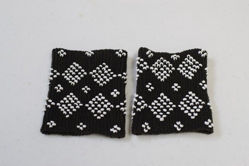 Calentamuñecas vintage victorianas antiguas hechas a mano tejidas a mano con cuentas - Imagen 1 de 2