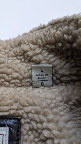 Chaqueta Bomber Levi's Imitación Cuero Talla Grande Marrón Forrada Sherpa - Imagen 4 de 5