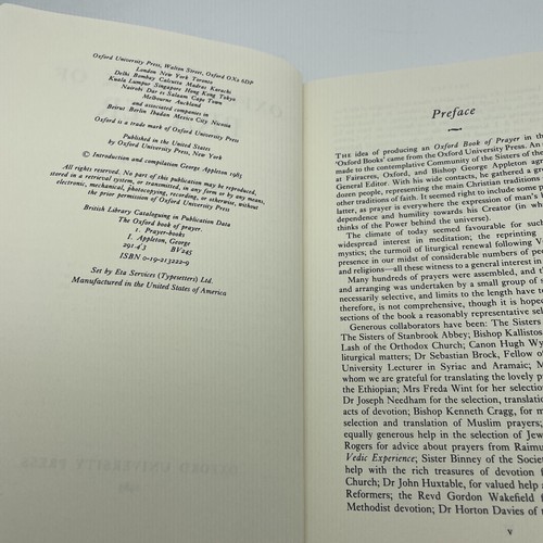 The Oxford Book of Prayer Oxford Univeristy Press 1985 - Picture 5 of 5