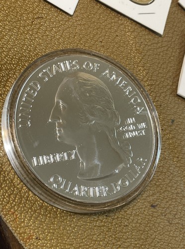 2011 Chickasaw Oklahoma America the Beautiful 5 Ounce .999 Fine Silver Quarter - Picture 7 of 7