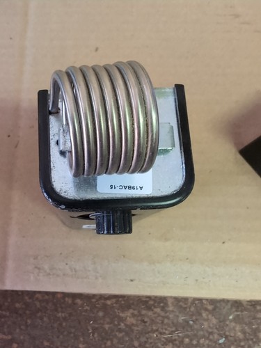 Johnson Controls Penn A19BAC-15C Thermostat - Picture 7 of 7